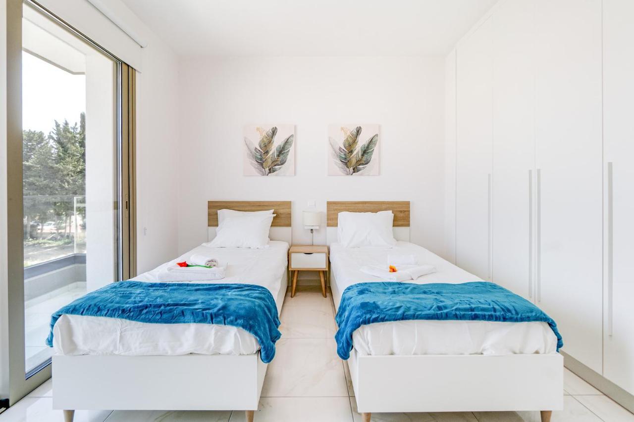 Adolina Apartments By Ezoria Villas Pafos Zewnętrze zdjęcie