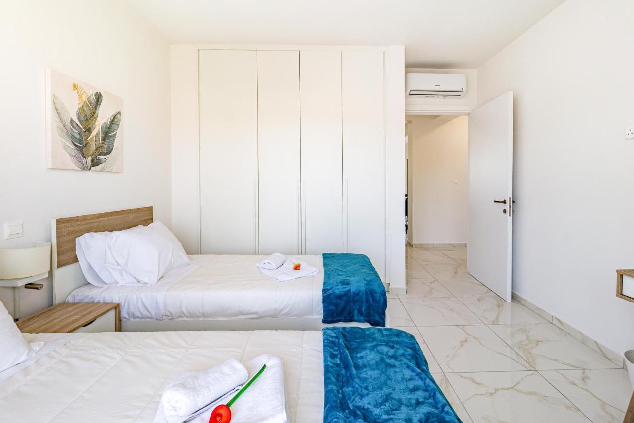Adolina Apartments By Ezoria Villas Pafos Zewnętrze zdjęcie