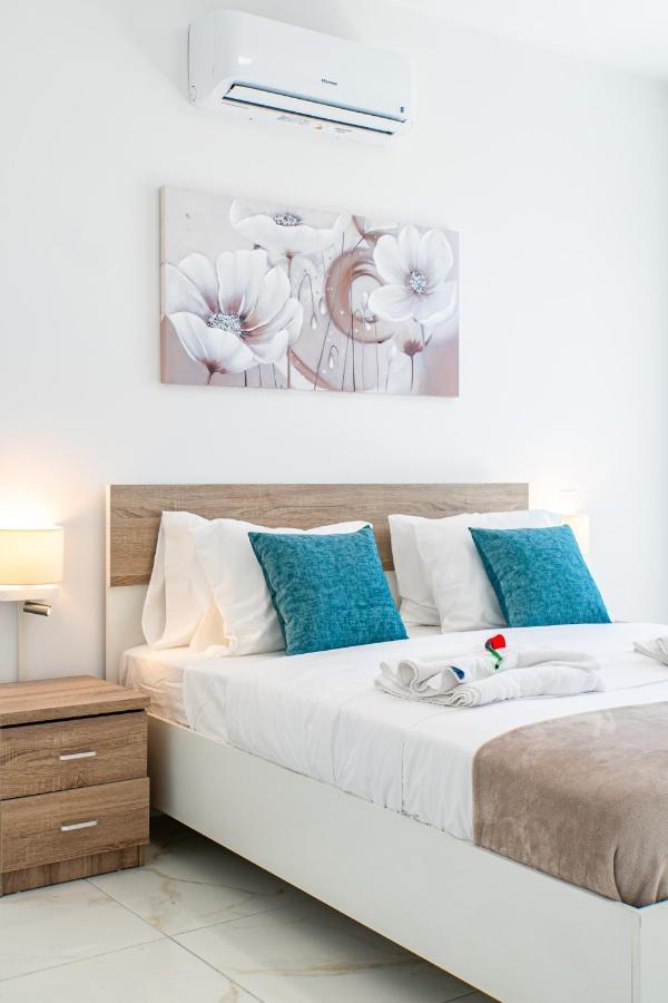 Adolina Apartments By Ezoria Villas Pafos Zewnętrze zdjęcie