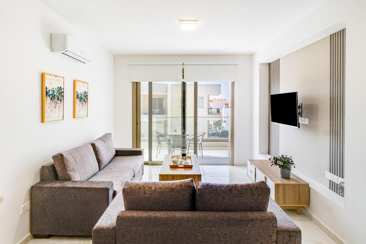 Adolina Apartments By Ezoria Villas Pafos Zewnętrze zdjęcie