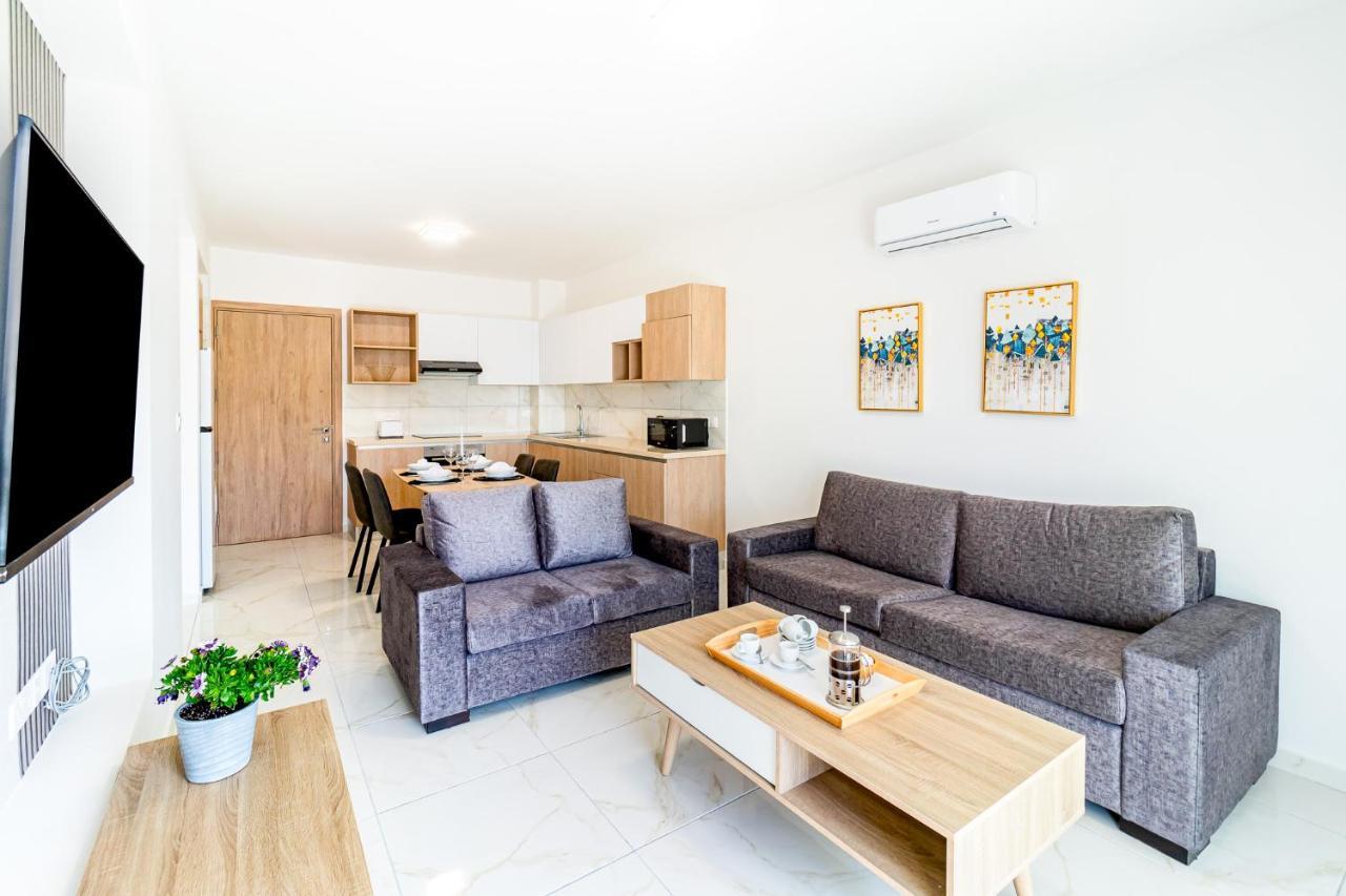 Adolina Apartments By Ezoria Villas Pafos Zewnętrze zdjęcie