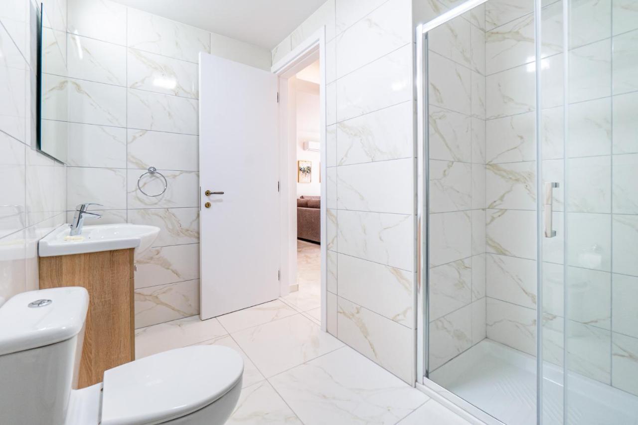 Adolina Apartments By Ezoria Villas Pafos Zewnętrze zdjęcie