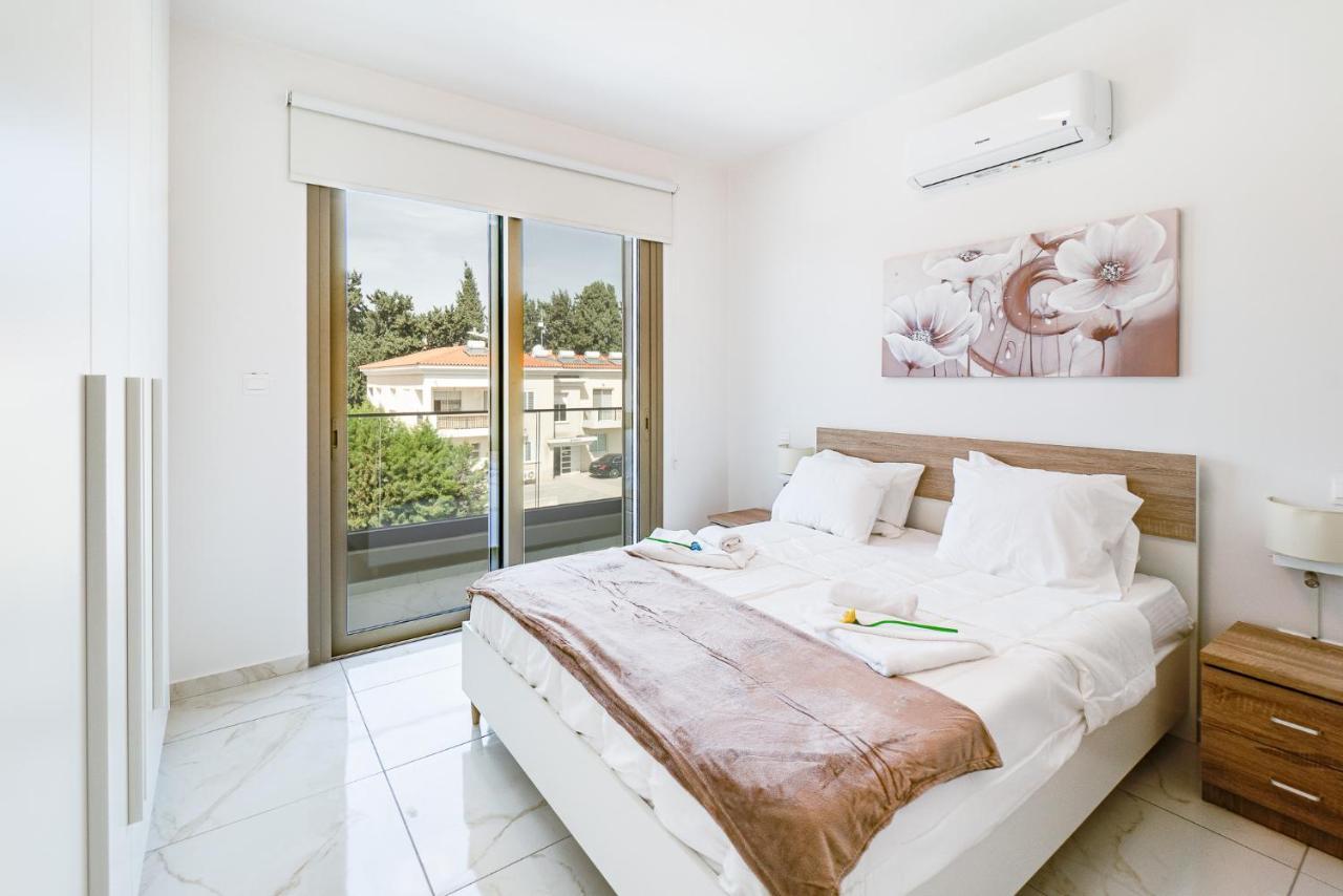 Adolina Apartments By Ezoria Villas Pafos Zewnętrze zdjęcie